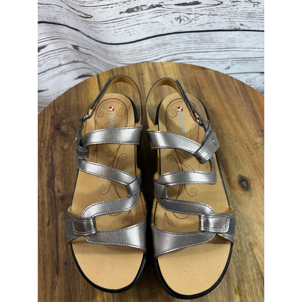 Women's Revere Silver Emerald Gunmetal Sandals Size 9